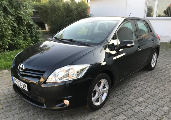 samochody osobowe Toyota Auris cena 31000 przebieg: 120000, rok produkcji 2009 z Chojnów